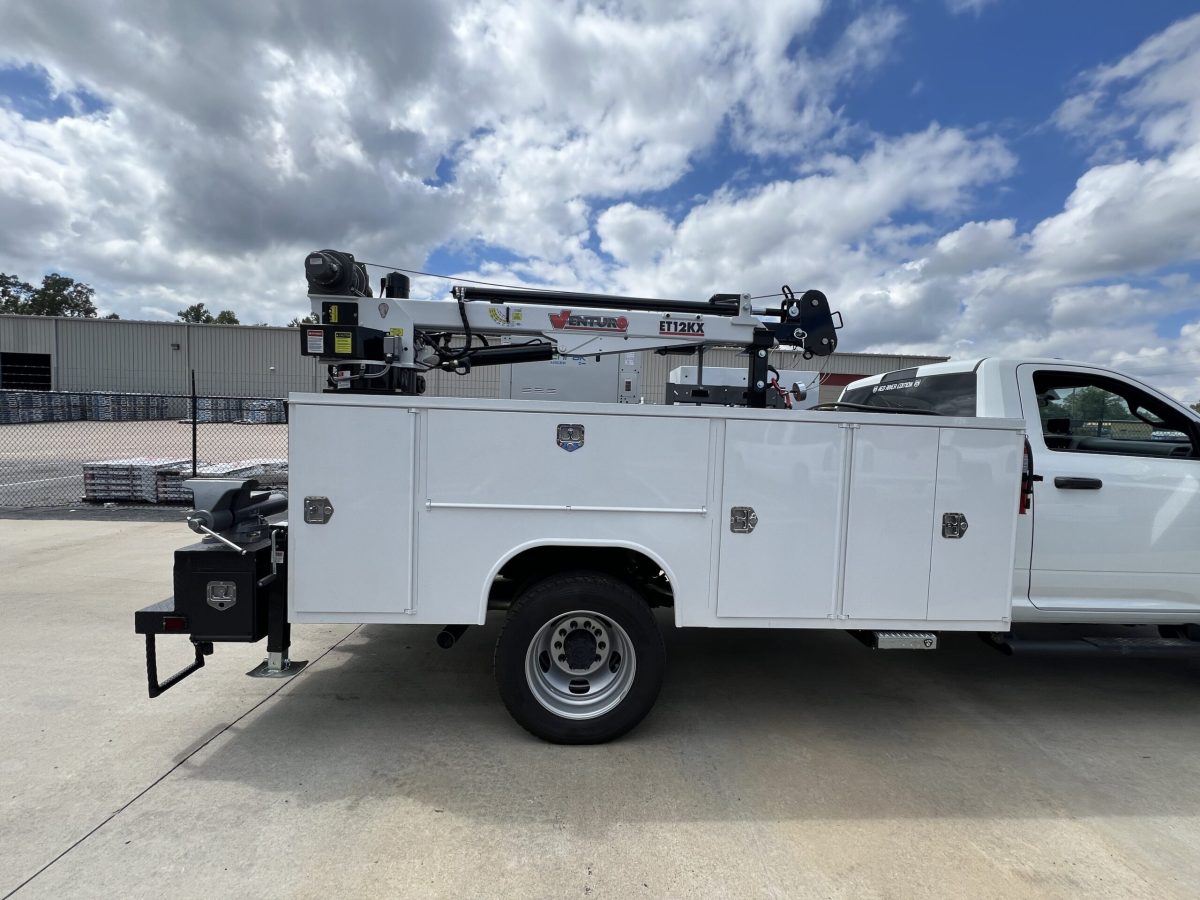 Crane Service Truck