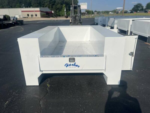 harbor utility bed for work trucks
