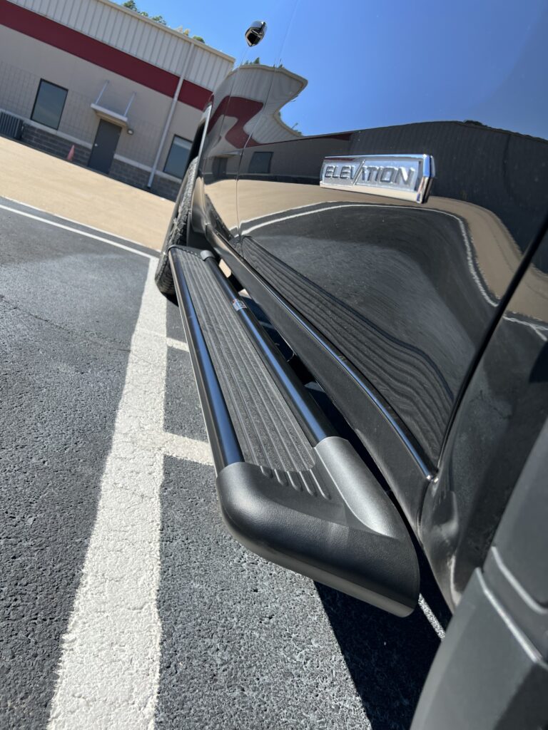 running boards installed to pickup truck